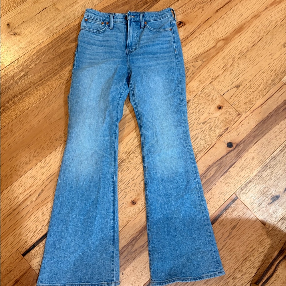 Madewell the perfect vintage flare jeans. Size 26